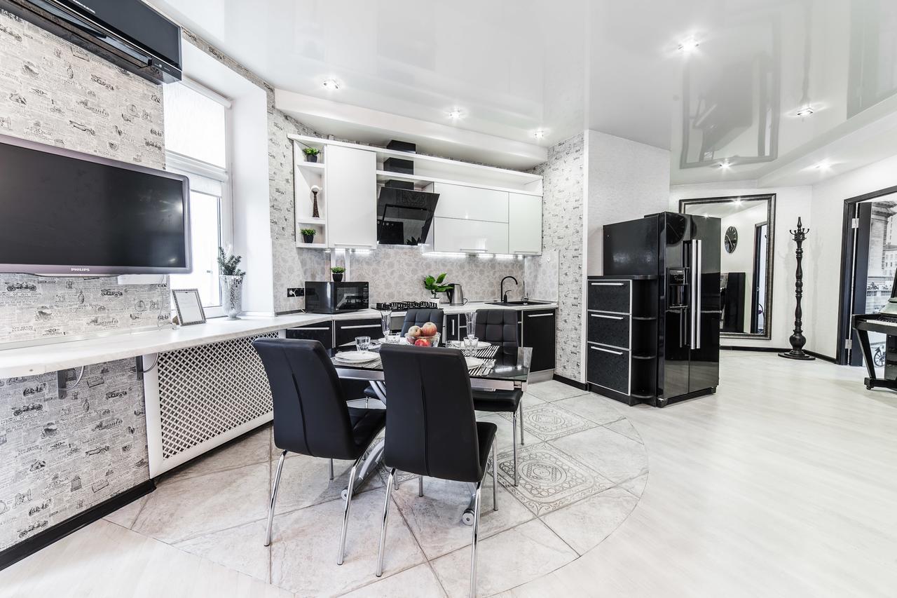 Mgapartments 3 Rooms Miasnikova Sq. Vip มินสก์ ภายนอก รูปภาพ